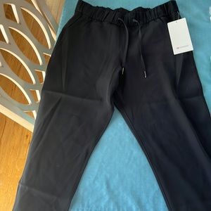 Lululemon On the fly crop